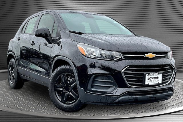Used 2018 Chevrolet Trax LS FWD image 3
