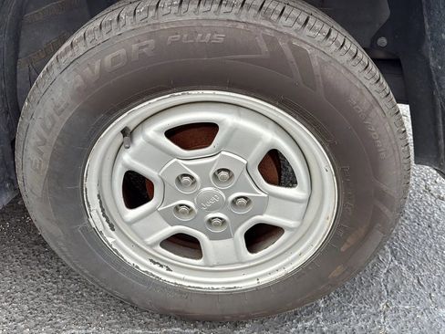 Used 2014 Jeep Patriot Sport image 17