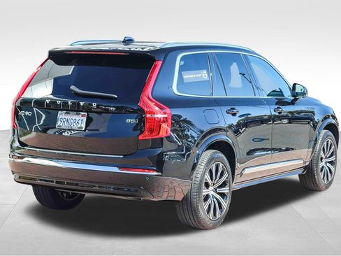 Used 2025 Volvo XC90 B5 Core w/ Protection Package Premier AWD/4WD image 8