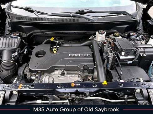 Used 2021 Chevrolet Equinox LT image 30