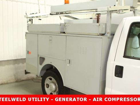 Used 2008 Ford F350 XL image 4