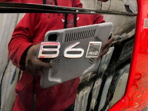 Certified 2023 Volvo XC90 B6 Ultimate w/ Lounge Package image 9