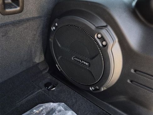 New 2026 Jeep Wrangler Unlimited Sahara AWD/4WD image 9