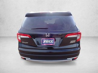 Used 2021 Honda Pilot Touring video 3