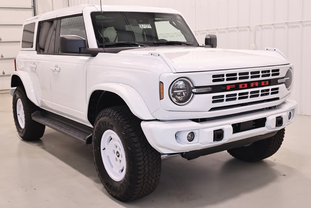New 2026 Ford Bronco Heritage Edition AWD/4WD image 3