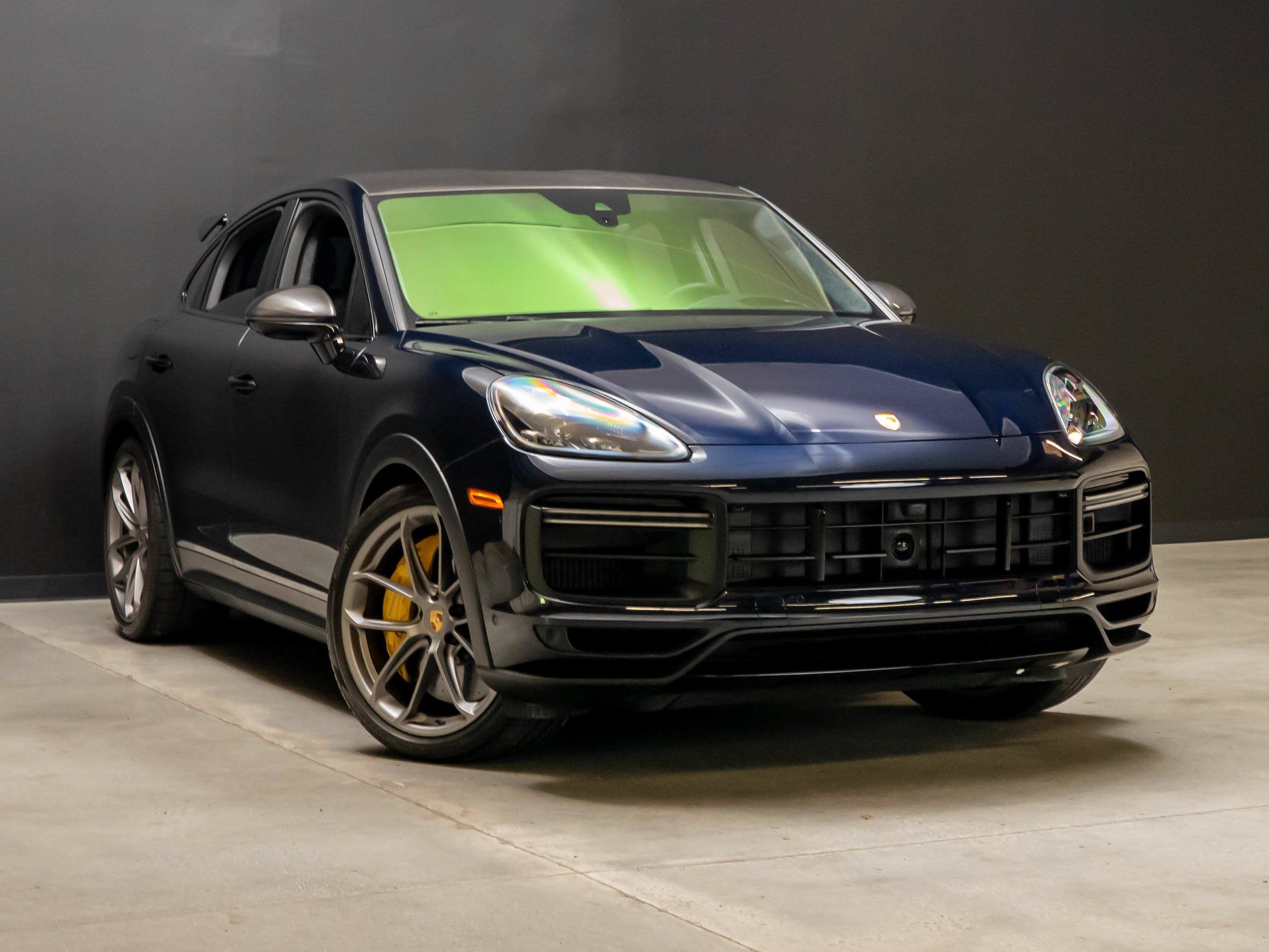 Used 2022 Porsche Cayenne Turbo GT AWD/4WD image 9