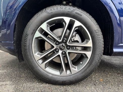 New 2025 Audi Q5 Premium image 9