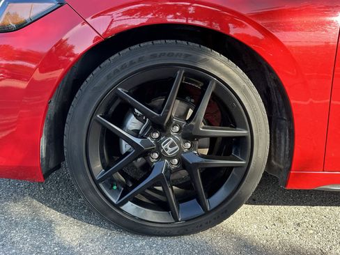 Used 2023 Honda Civic Sport image 14