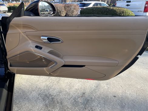 Used 2013 Porsche 911 Carrera S image 48