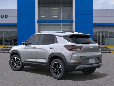New 2026 Chevrolet TrailBlazer LT w/ Convenience Package image 3