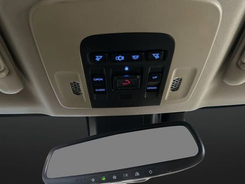 Used 2020 Toyota Camry XLE w/ Driver Assist Package image 26