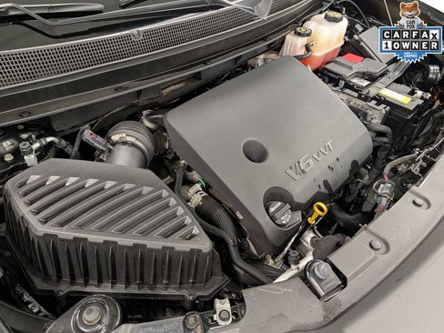 Used 2023 Chevrolet Traverse LT FWD image 37