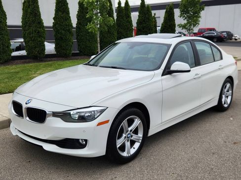 Used 2014 BMW 328i xDrive Sedan AWD/4WD image 17