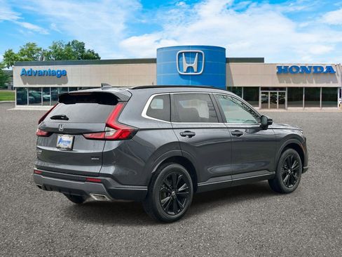Certified 2023 Honda CR-V Sport Touring image 5