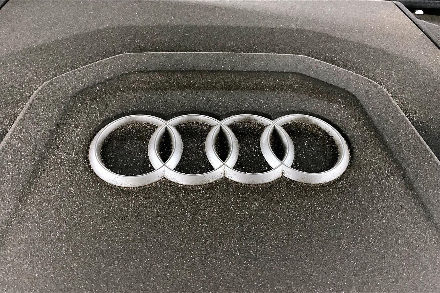 Used 2023 Audi Q7 3.0T Premium Plus w/ Premium Plus Package AWD/4WD image 32
