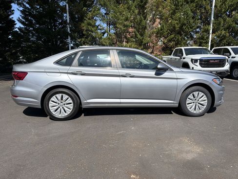 Used 2020 Volkswagen Jetta S w/ Driver Assistance Package FWD image 11