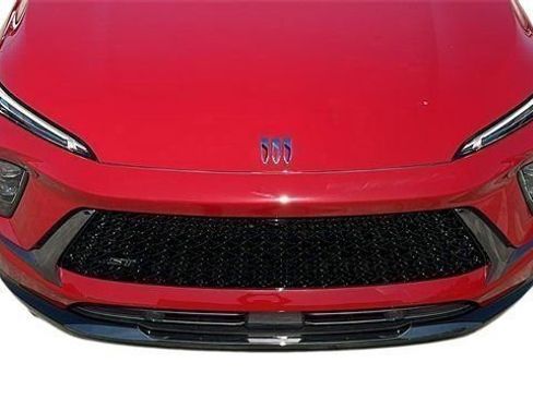 New 2025 Buick Envision Sport Touring image 9