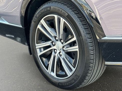 Certified 2024 Cadillac Lyriq Luxury AWD/4WD image 29