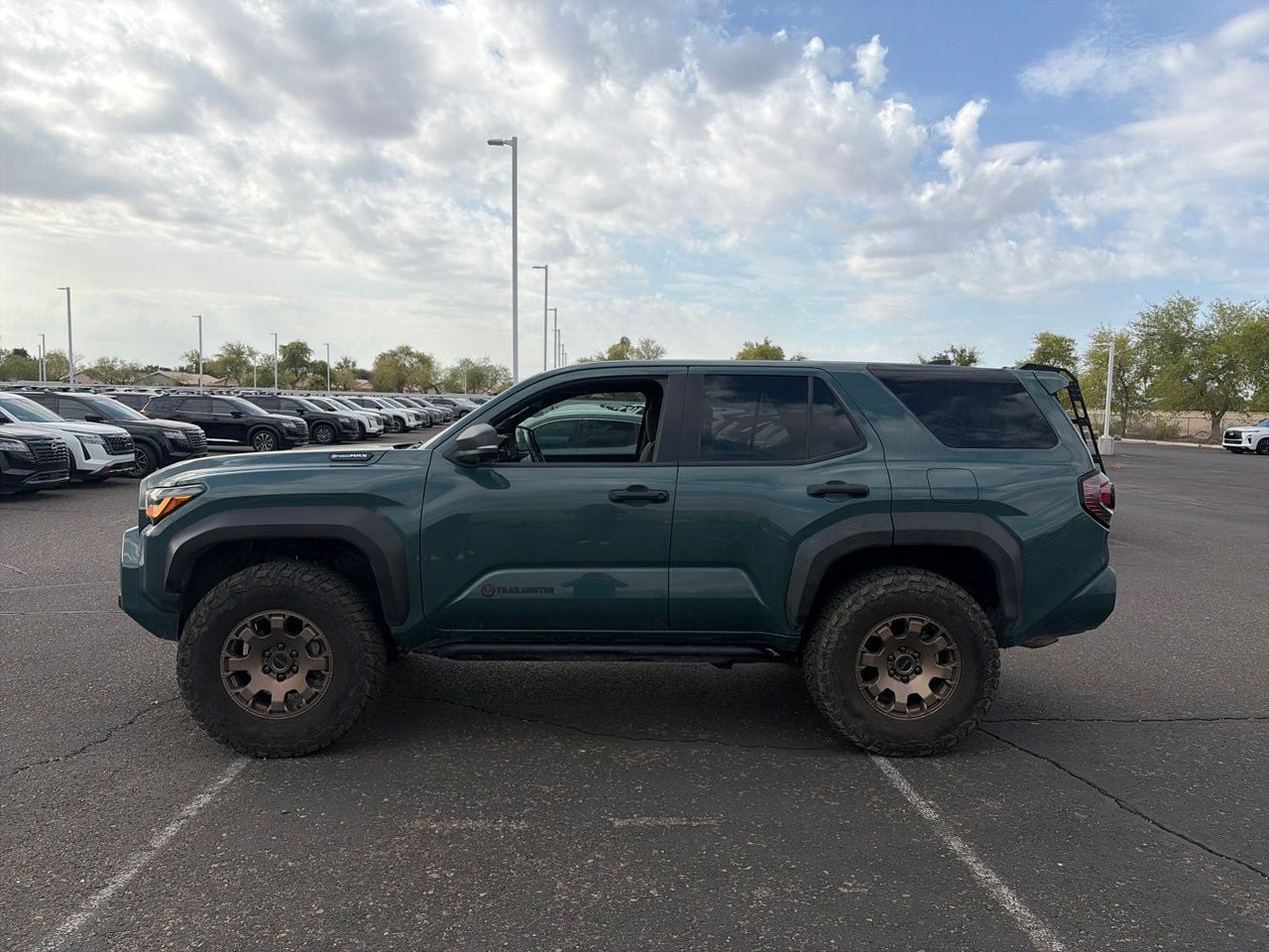 Used 2025 Toyota 4Runner Trailhunter AWD/4WD image 7