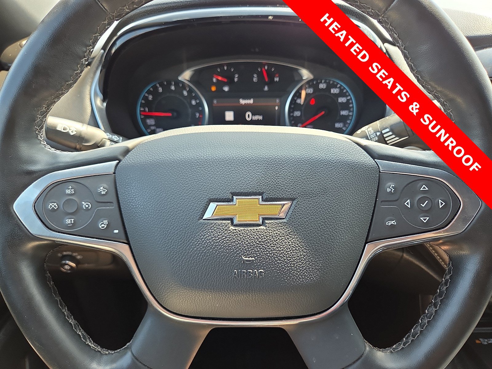 Used 2023 Chevrolet Traverse LT w/ LT Premium Package FWD image 24