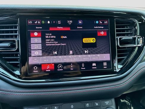 Used 2023 Dodge Durango GT RWD image 15