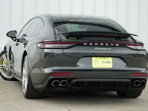 Used 2021 Porsche Panamera 4S image 6
