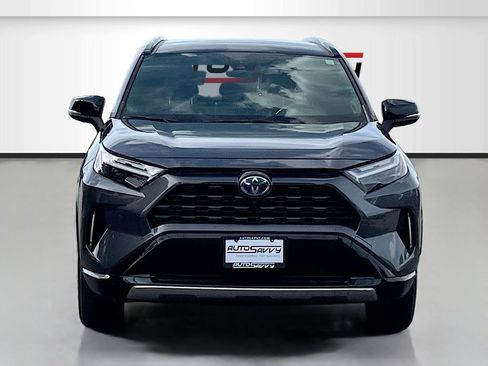 Used 2024 Toyota RAV4 XSE AWD/4WD image 2