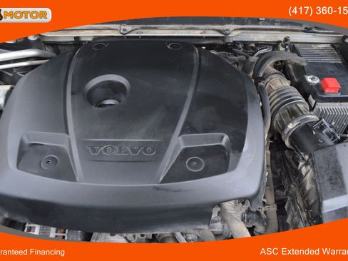 Used 2018 Volvo XC60 T6 Inscription w/ Luxury Seat Package AWD/4WD image 28