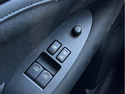 Used 2023 Nissan Z w/ Floor Mat Package (L93) RWD image 16