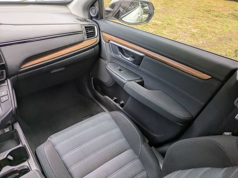 Used 2021 Honda CR-V EX image 16