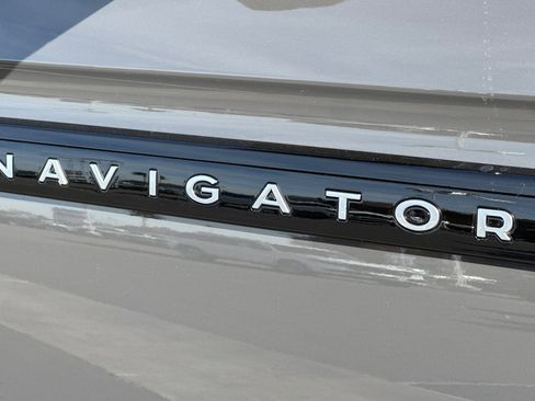New 2025 Lincoln Navigator Black Label image 27