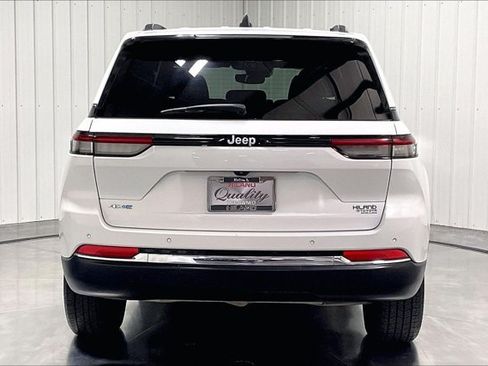 Used 2024 Jeep Grand Cherokee Limited 4xe AWD/4WD image 4