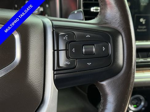 Used 2022 GMC Sierra 1500 SLT w/ SLT Convenience Package AWD/4WD image 18