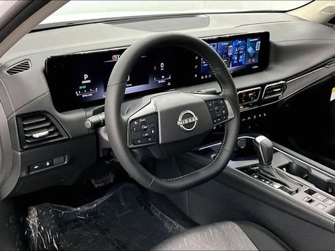 New 2026 Nissan Sentra SV w/ SV Convenience Package FWD image 7