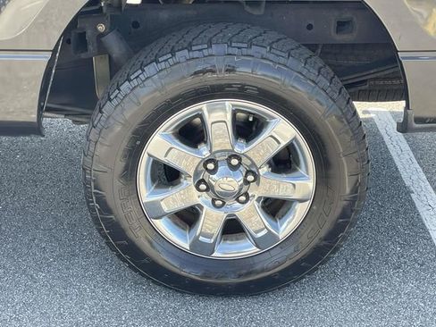 Used 2013 Ford F150 XLT w/ XLT Chrome Pkg AWD/4WD image 9
