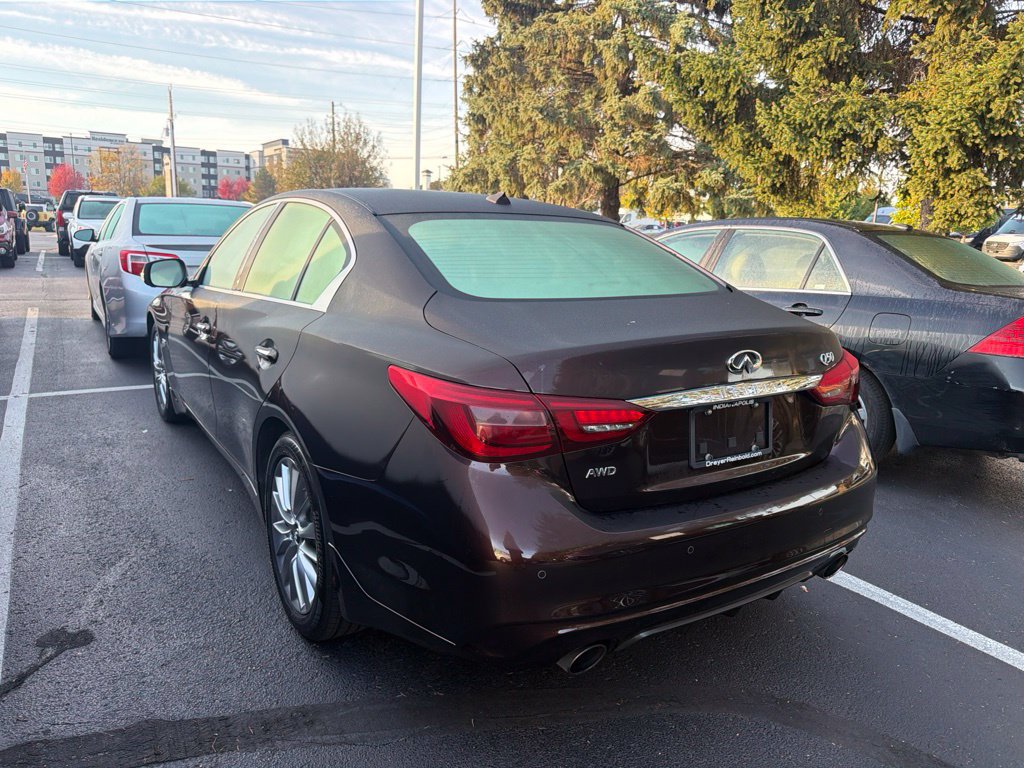 Used 2020 INFINITI Q50 Luxe w/ Essential Package (3.0T Luxe) AWD/4WD image 2