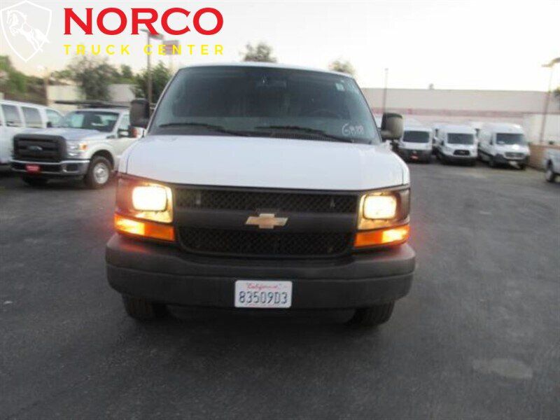 Used 2016 Chevrolet Express 2500 RWD image 7