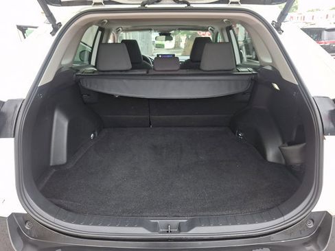 Used 2024 Toyota RAV4 XLE w/ Convenience Package FWD image 30