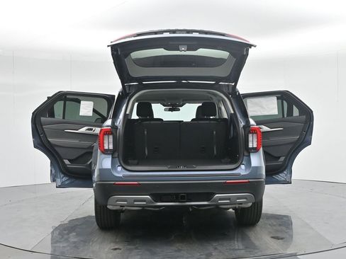 New 2025 Ford Explorer Active w/ Active Comfort Package image 17