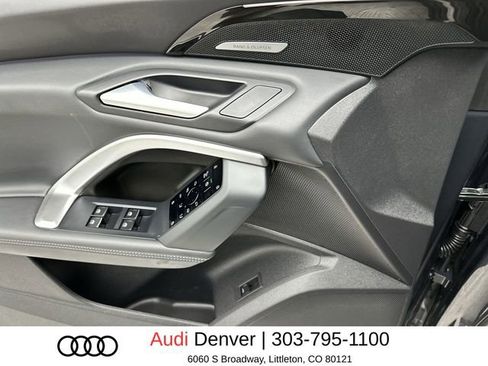 Used 2025 Audi Q5 Premium Plus w/ Premium Plus AWD/4WD image 13