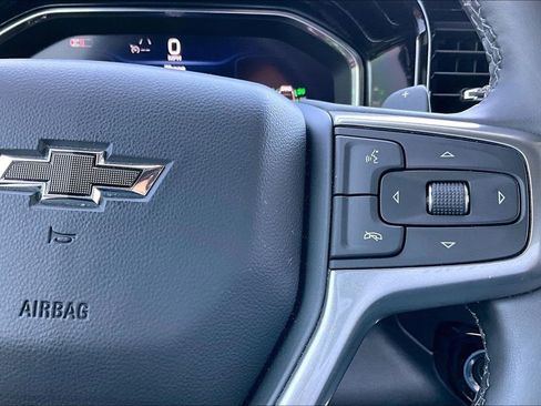 Used 2025 Chevrolet Silverado 1500 RST AWD/4WD image 28