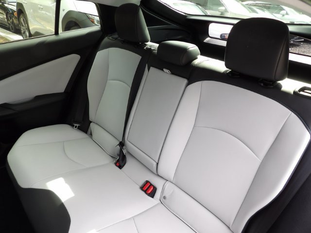 Used 2017 Toyota Prius Four w/ Premium Convenience Package FWD image 23