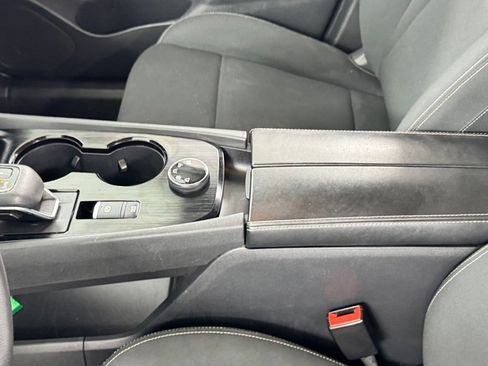 Certified 2023 Nissan Rogue S AWD/4WD image 33