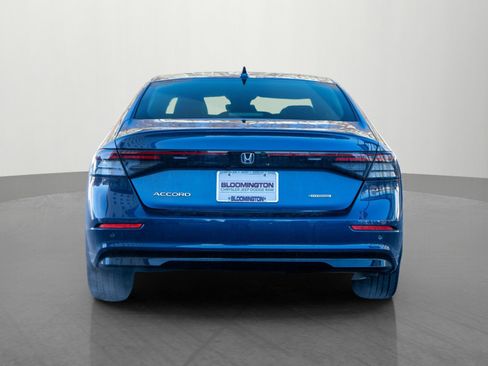 Used 2024 Honda Accord EX-L image 6