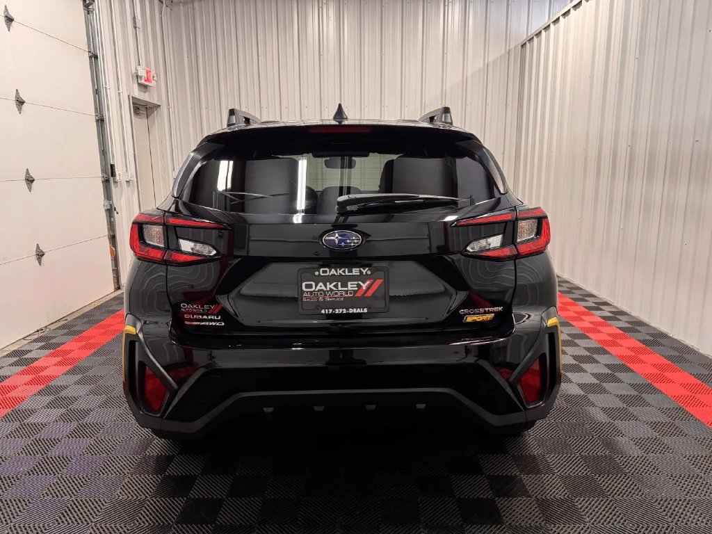 Used 2025 Subaru Crosstrek 2.5i Sport AWD/4WD image 3
