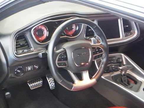 Used 2022 Dodge Challenger SRT Hellcat RWD image 3