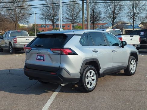 Used 2025 Toyota RAV4 LE image 6