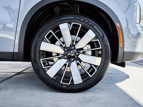 New 2026 Mitsubishi Outlander SE AWD/4WD image 11