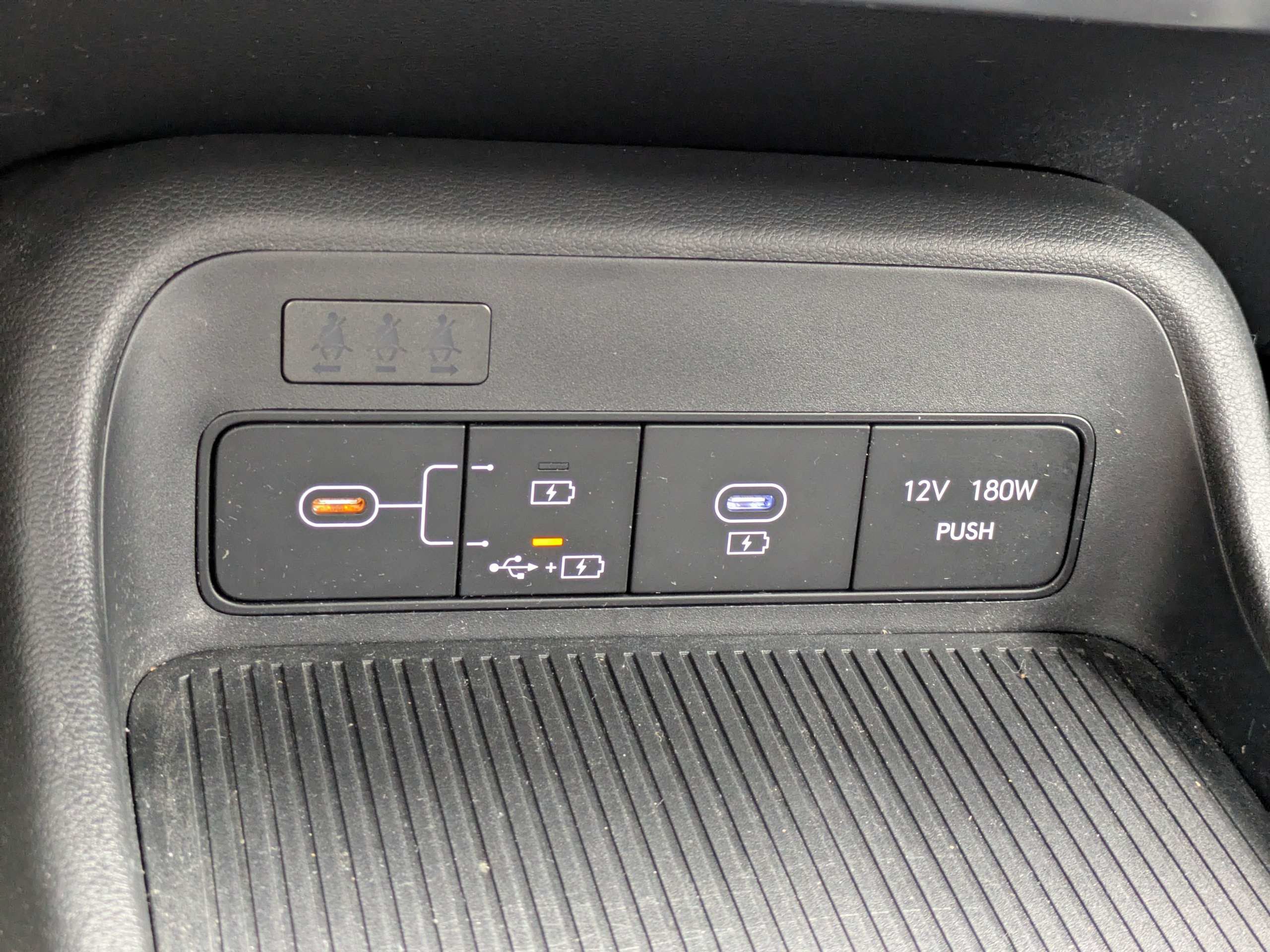 Used 2024 Hyundai Kona SEL FWD image 20
