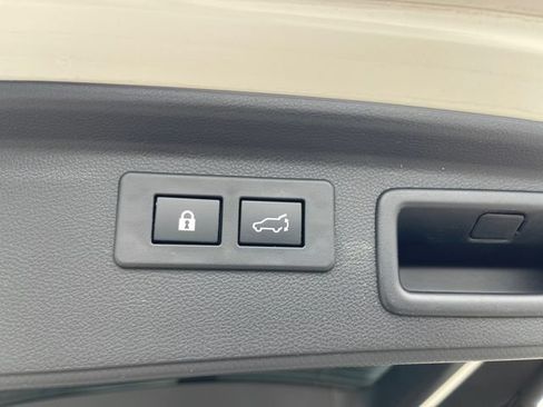 Certified 2024 Subaru Forester Premium AWD/4WD image 27